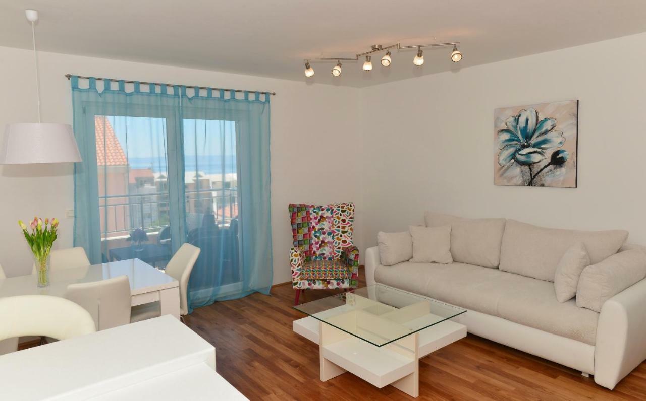 Apartman Dominik Makarska Exterior photo